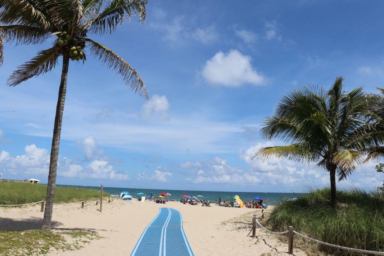 Ocean Mile Hotel Fort Lauderdale Bagian luar foto