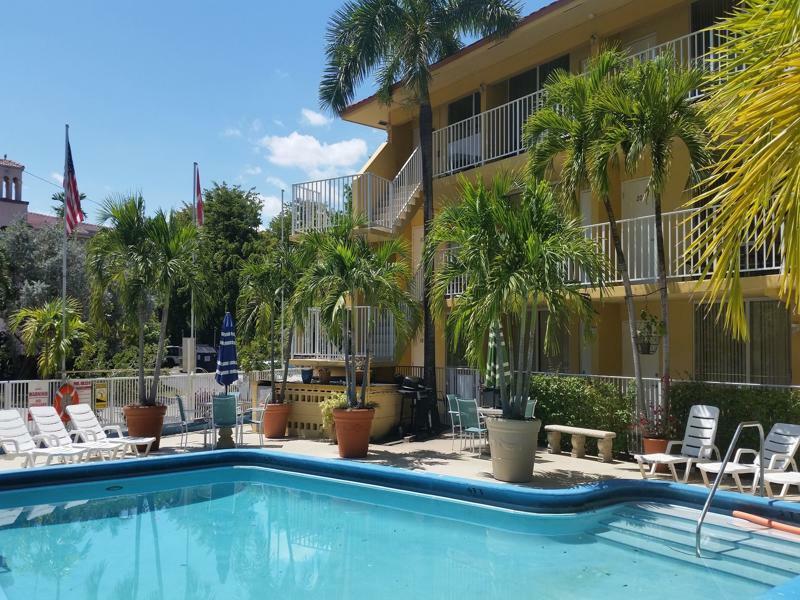 Ocean Mile Hotel Fort Lauderdale Bagian luar foto